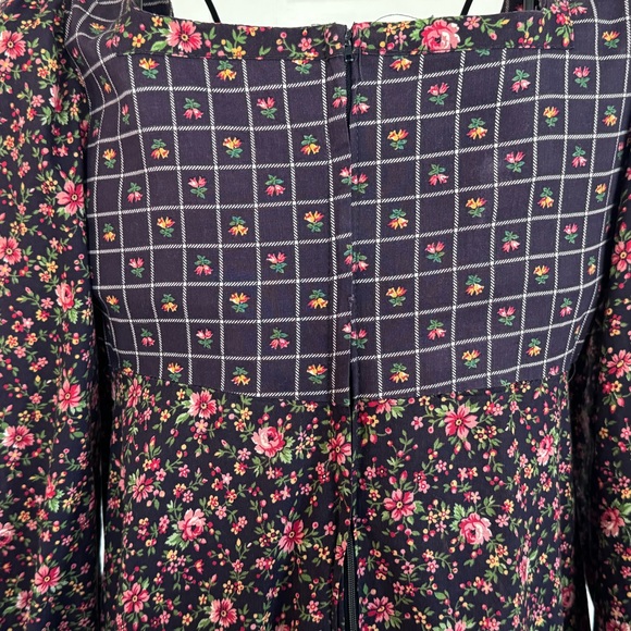 Vintage 1980’s Chic Long Sleeve Floral Dress - Picture 9 of 11